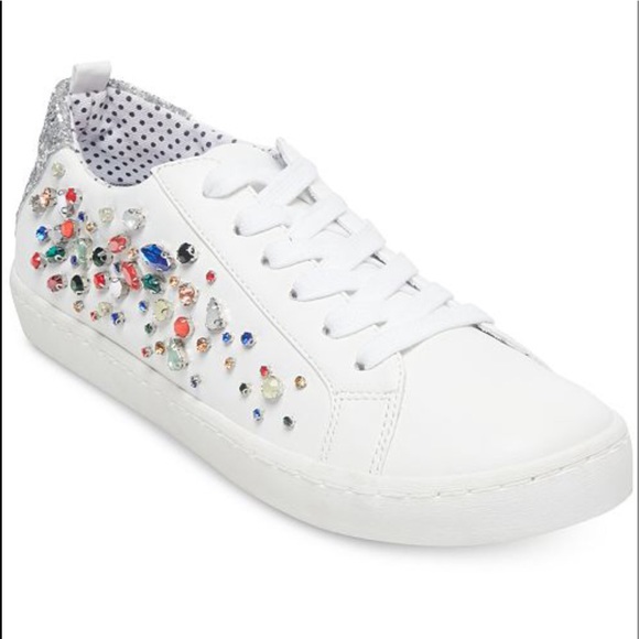 betsey johnson tennis shoes